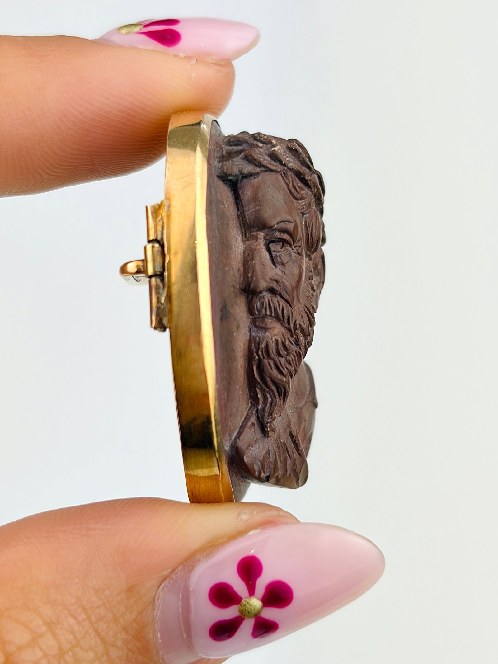 ANTIQUE 18CT GOLD LAVA CAMEO SUITE IN ORIGINAL FITTED BOX - 9