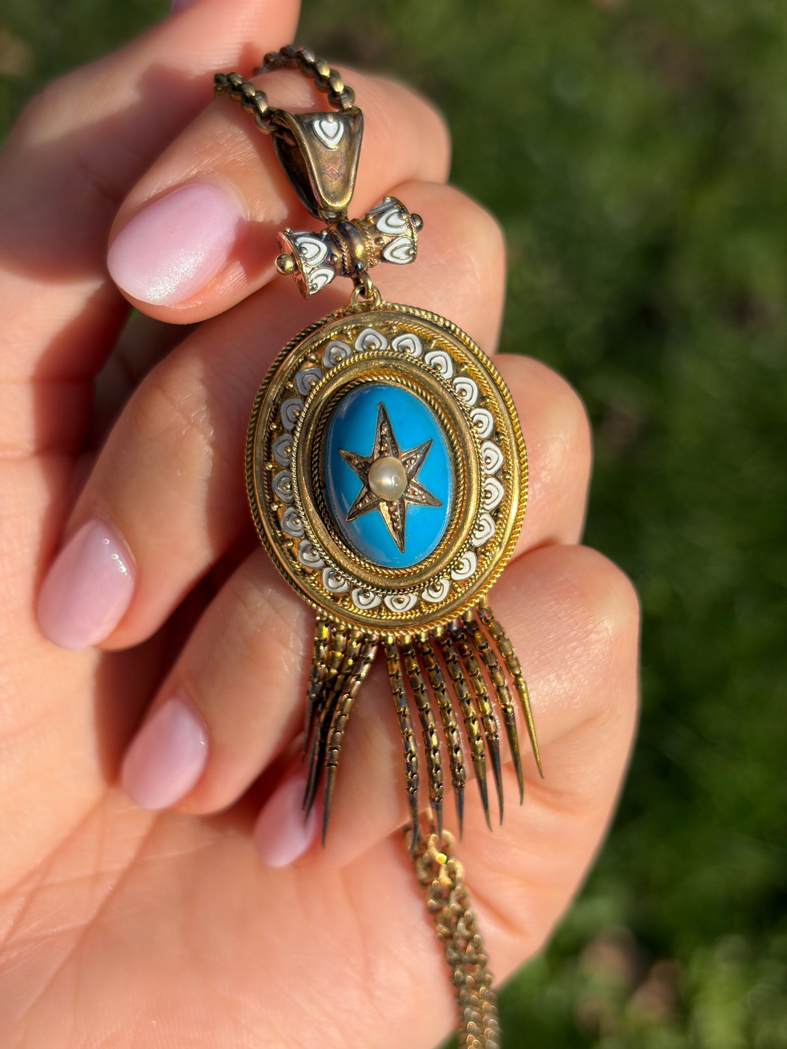 Antique Boxed Blue and White Enamel and Pearl Fringe Locket Back Pendant - 11