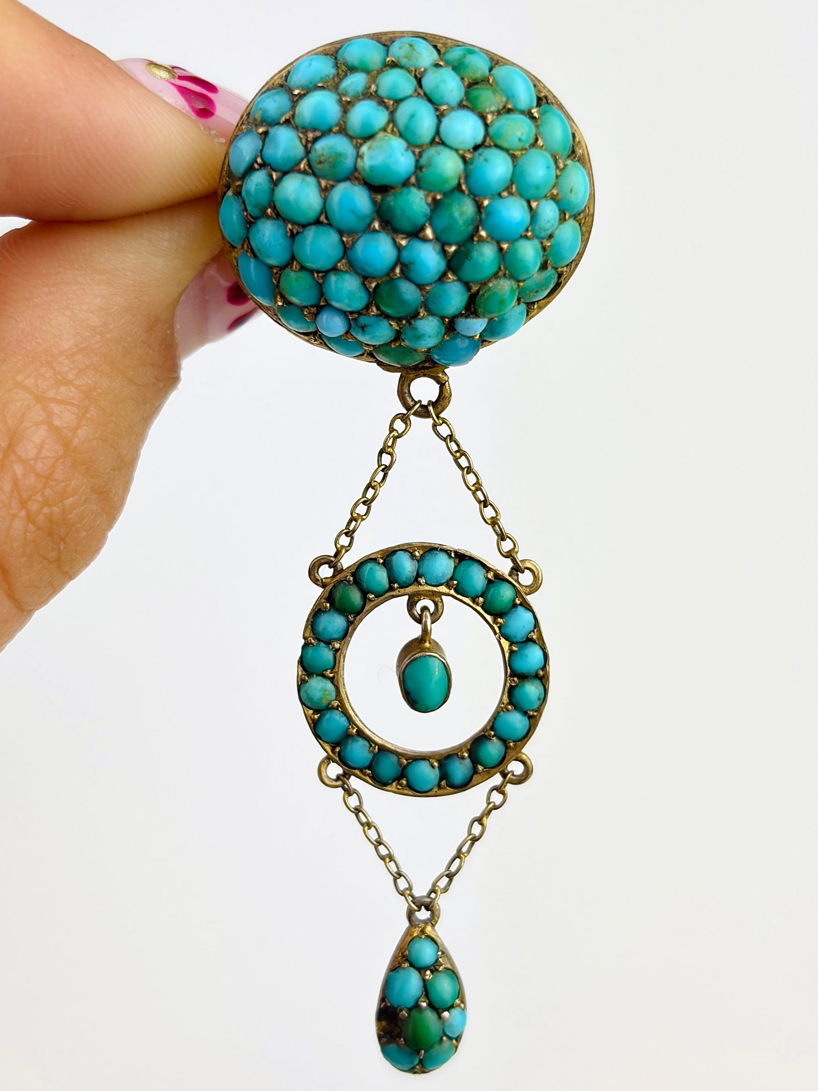 ANTIQUE TURQUOISE BOMBE AND DROP BROOCH IN GILT: ANTIQUE TURQUOISE BOMBE AND DROP BROOCH IN GILT Amazing brooch!