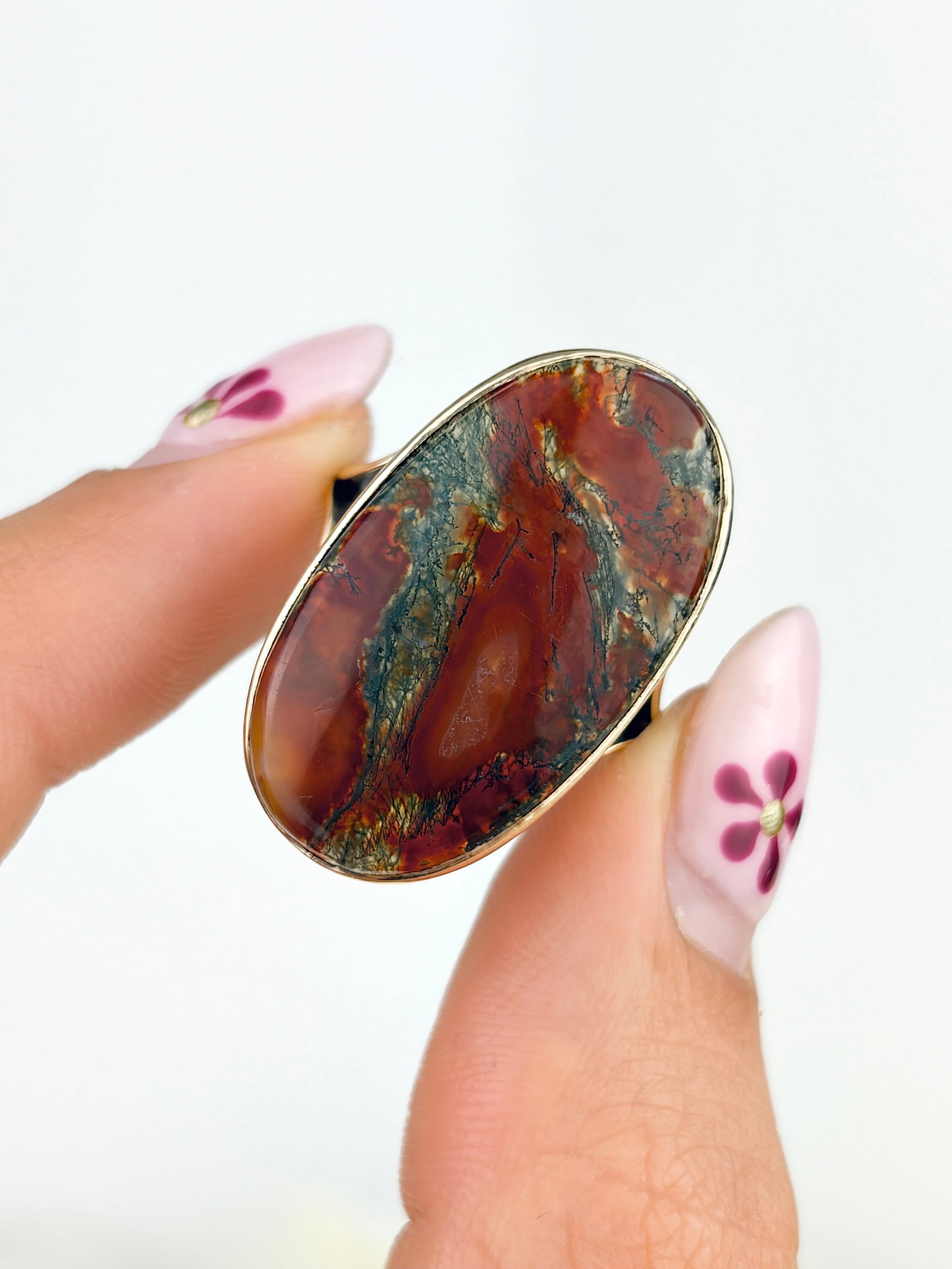 VINTAGE LARGE RED AND GREEN MOSS AGATE RING IN GOLD - 5