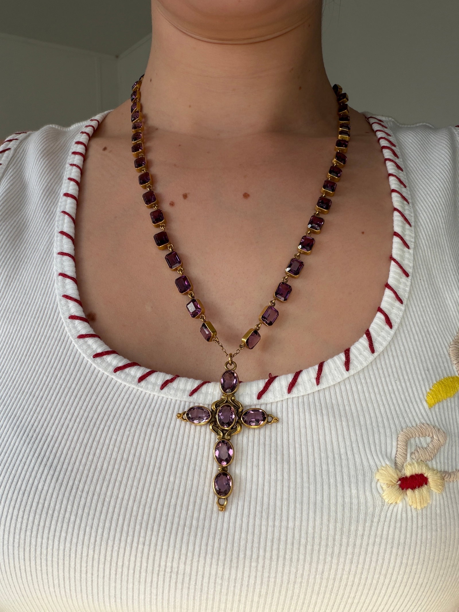 ANTIQUE GILT METAL PURPLE PASTE CROSS PENDANT AND RIVIERE NECKLACE - 11