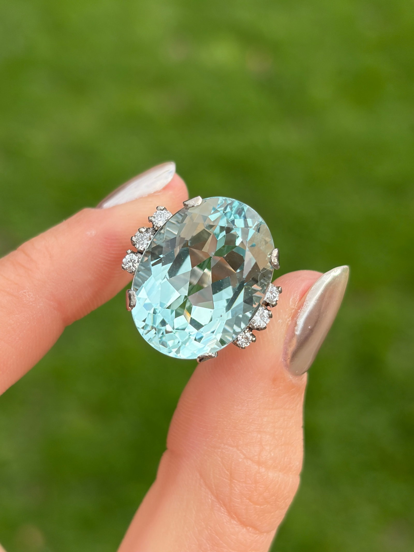 Giant 18.21ct Aquamarine and Diamond Shoulder Cocktail Ring in 18ct White Gold - 10