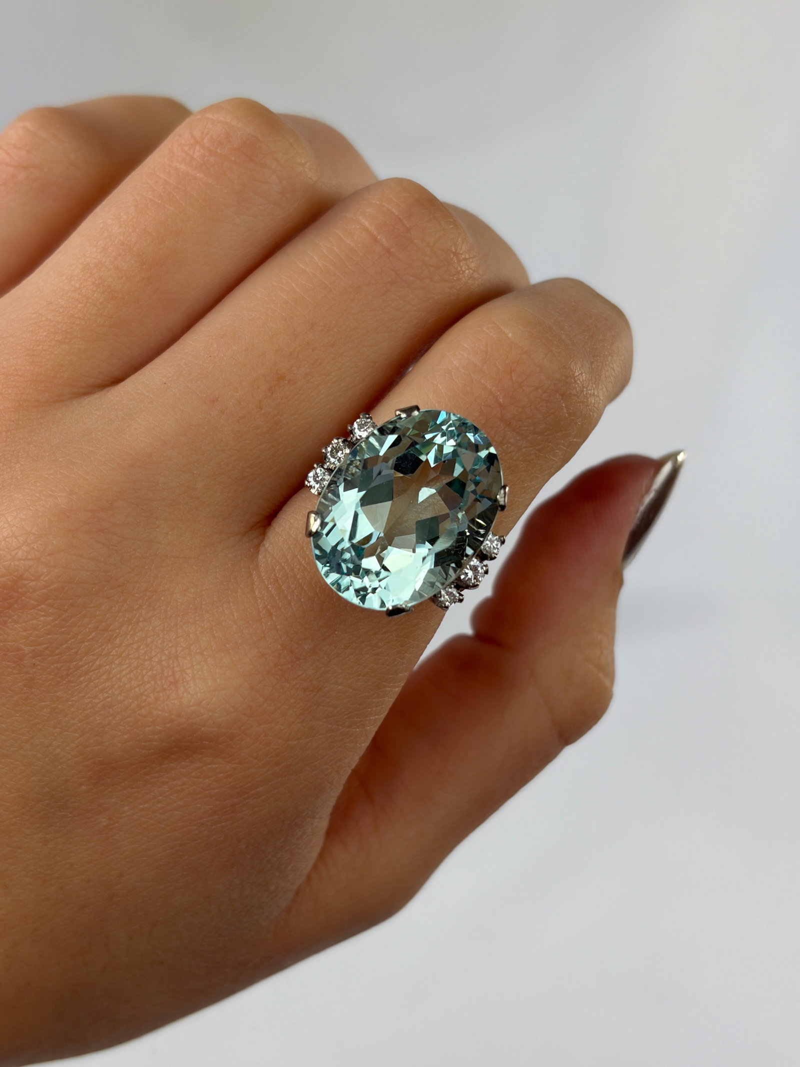 Giant 18.21ct Aquamarine and Diamond Shoulder Cocktail Ring in 18ct White Gold - 8