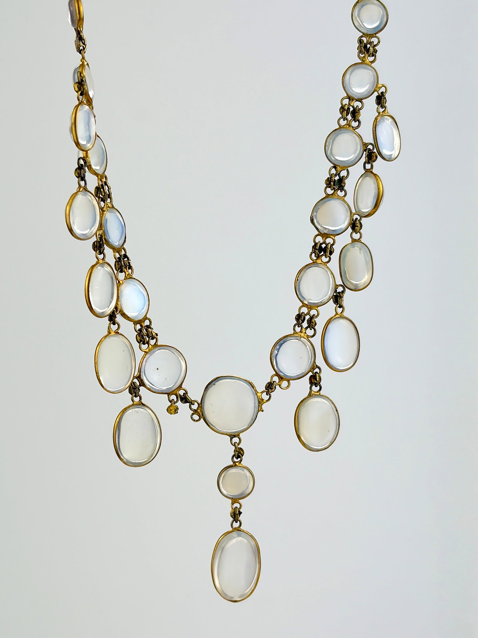 ANTIQUE GOLD MOONSTONE DROP NECKLACE - 4