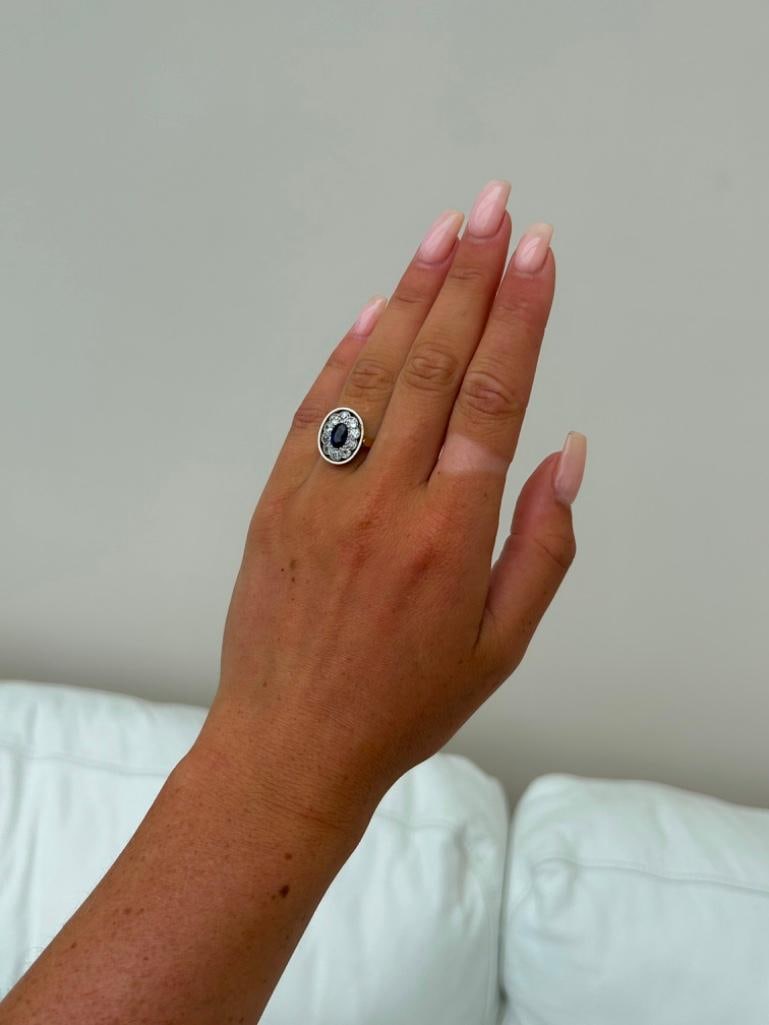 Outstanding Edwardian Sapphire Diamond and White Enamel Ring in 18ct Yellow Gold - 3