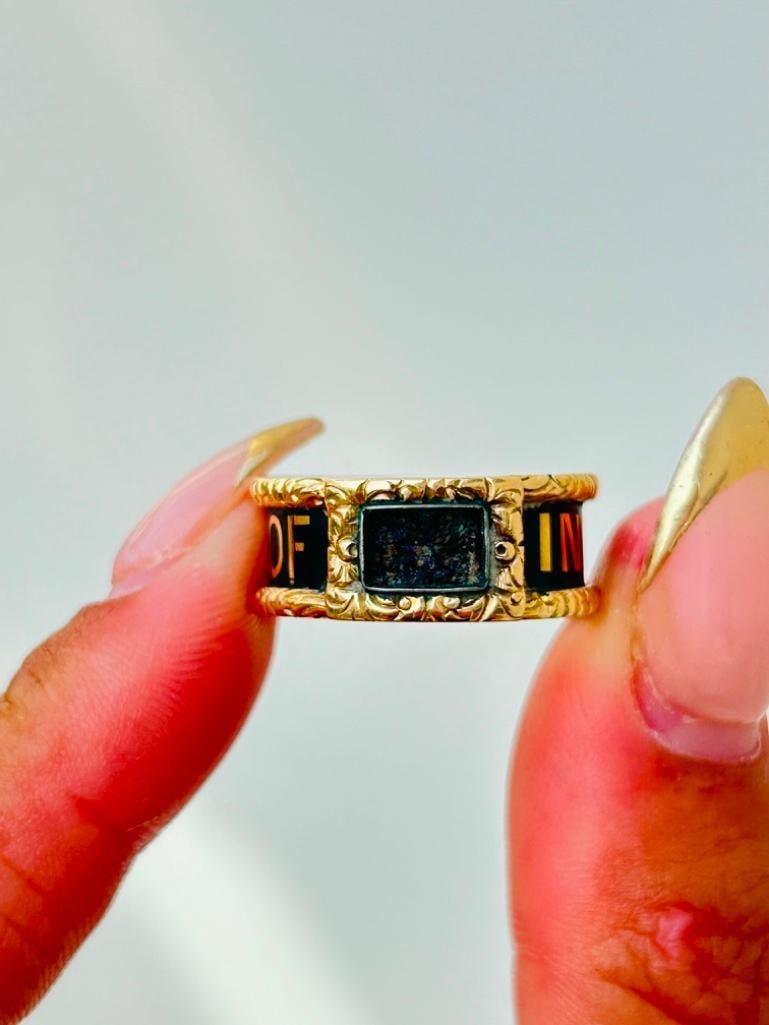 Antique 18ct Yellow Gold Black Enamel In Memory Of Band Ring - 10