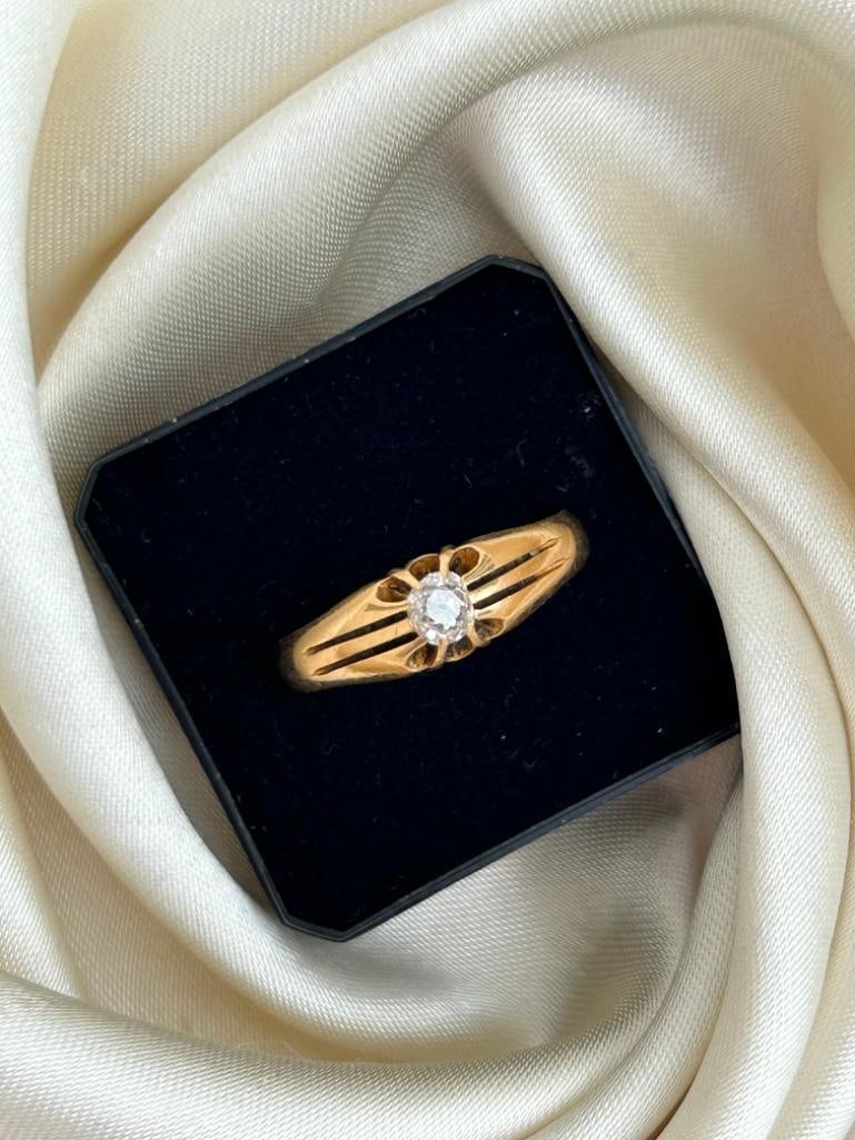 Chunky 18ct Yellow Gold 50pt Diamond Belcher Ring - 5