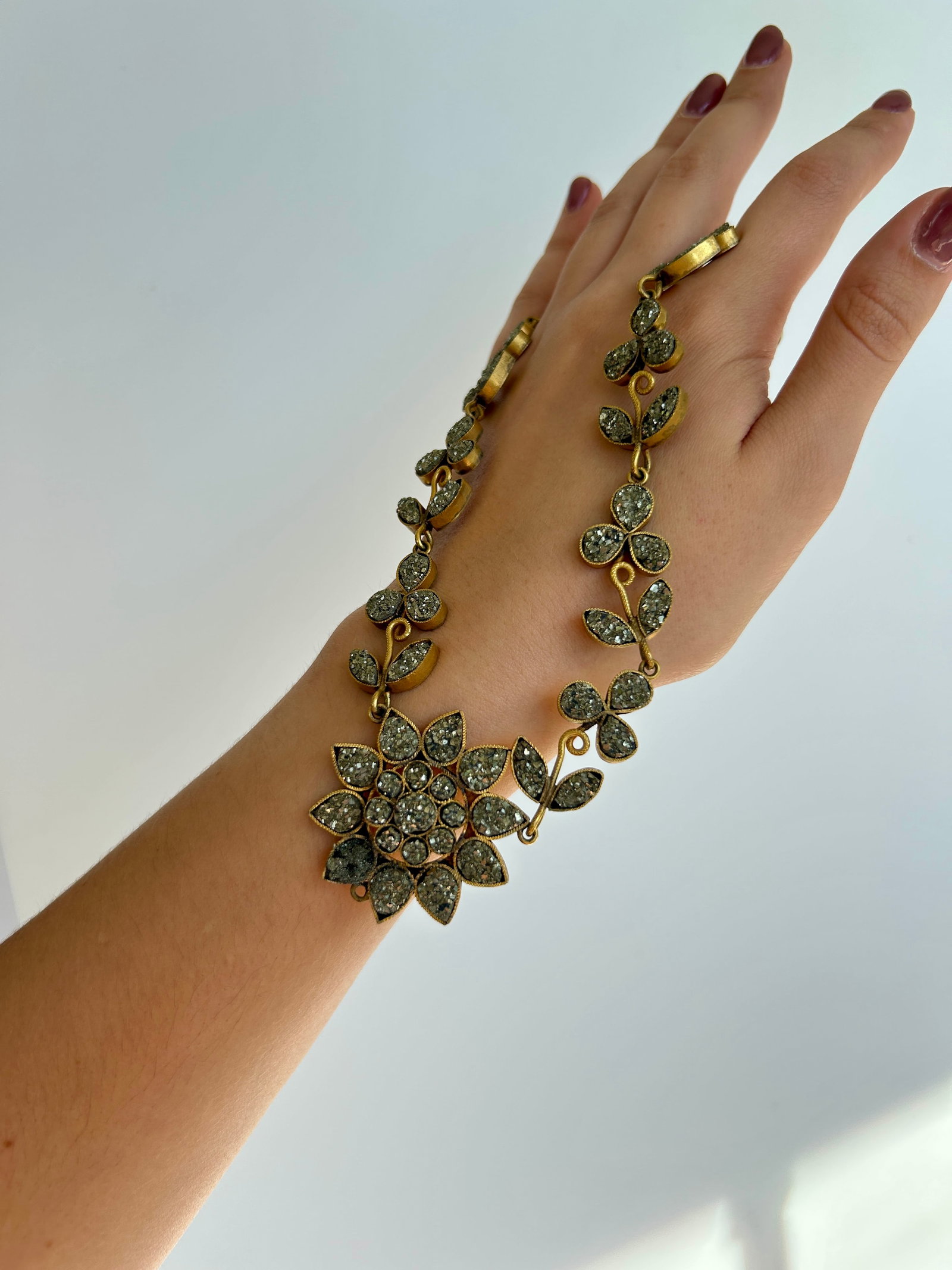 Georgian Boxed Irish Shamrock Iron Pyrite Gilt Necklace - 3