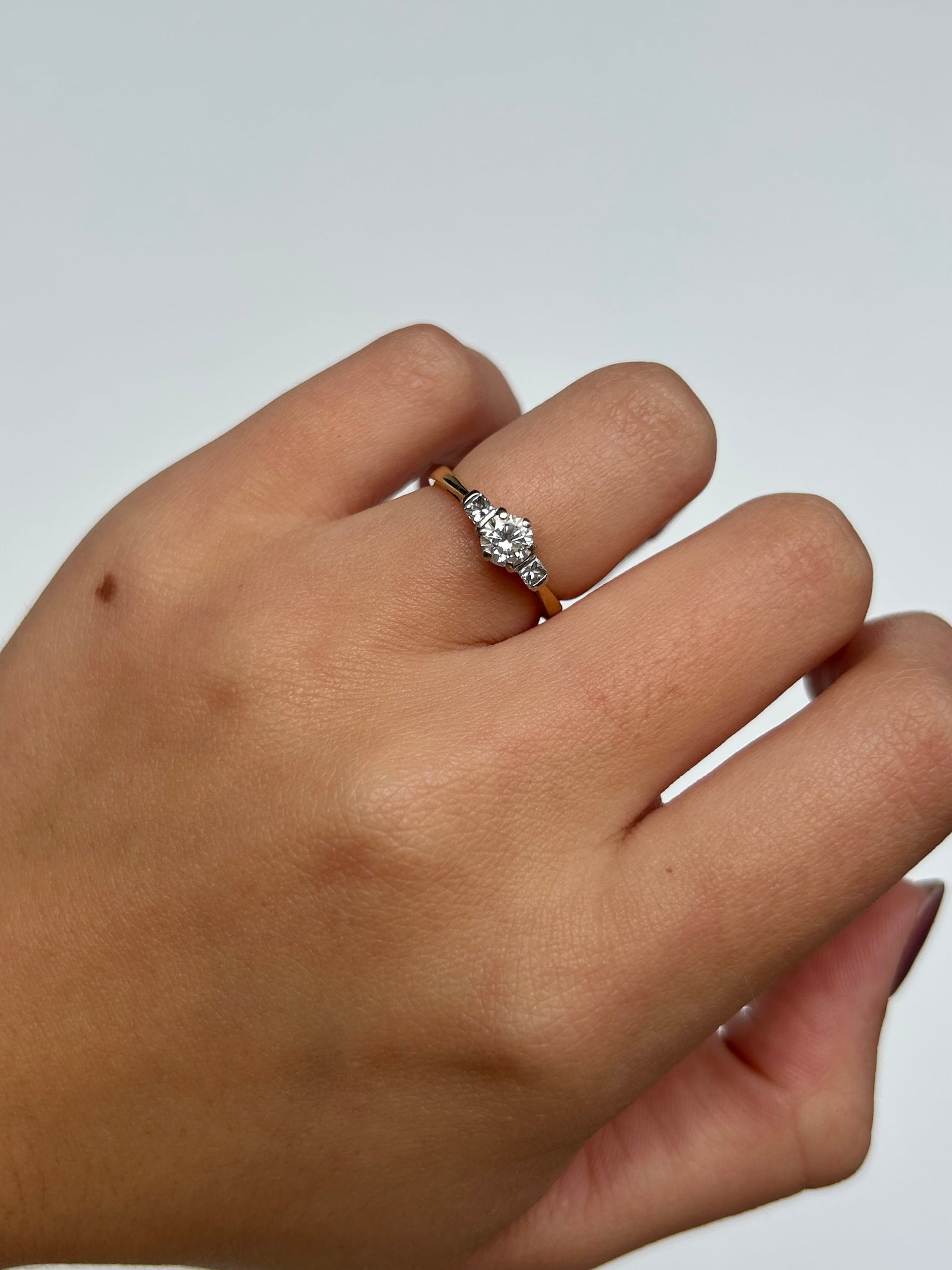 Antique Diamond 3 Stone in 18ct Gold - 8