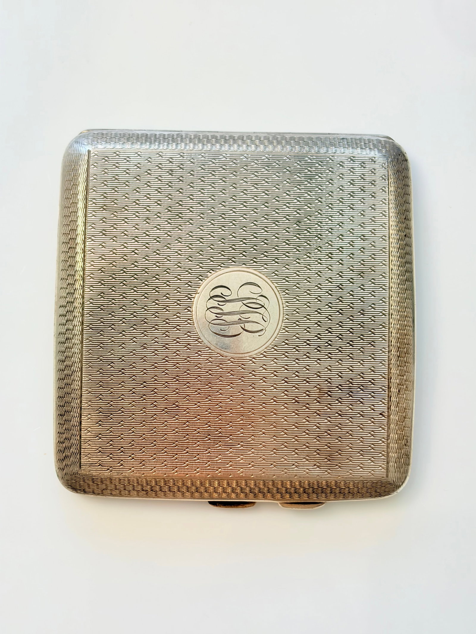 SILVER CIGARETTE CASE (1 of 4)