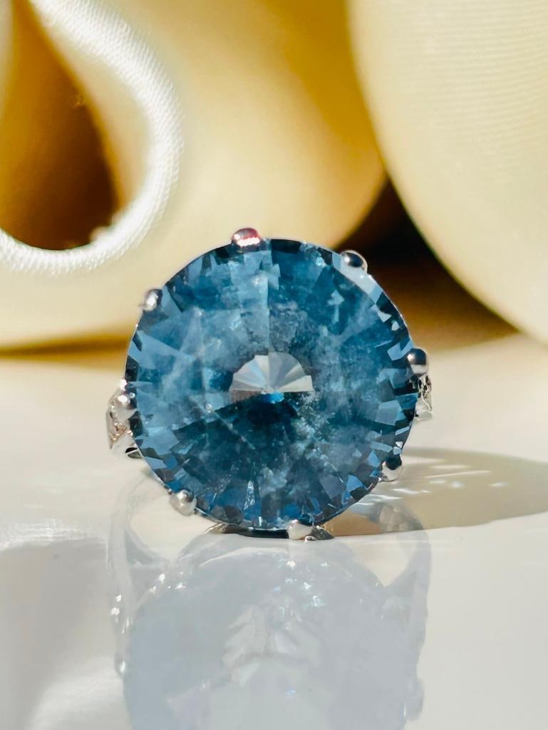 Huge blue topaz and diamond 14ct gold cocktail ring (1 of 9)