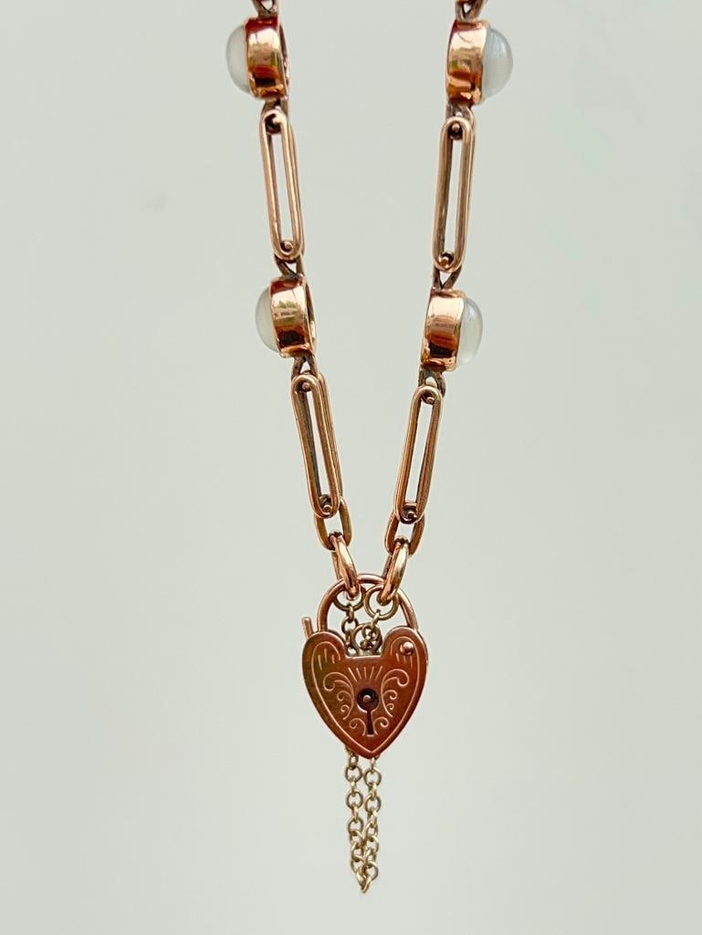 Chunky 9ct gold moonstone gate bracelet with heart padlock - 4