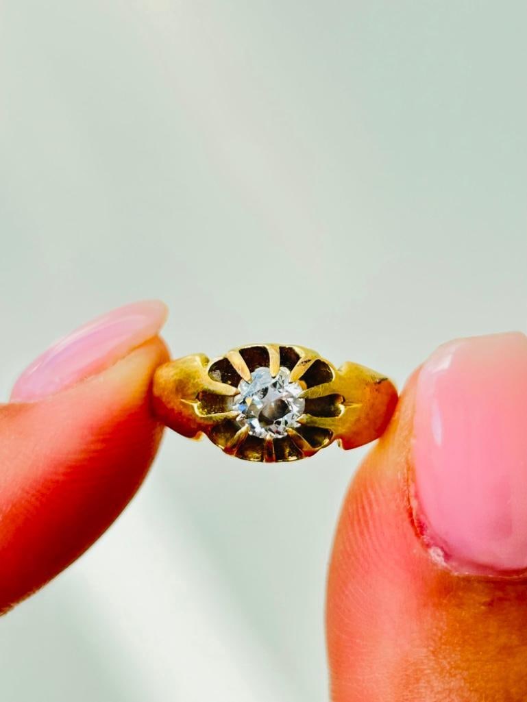 Antique Heavy Chunky 18ct Yellow Gold Buttercup / Belcher 40pts Diamond Ring - 3