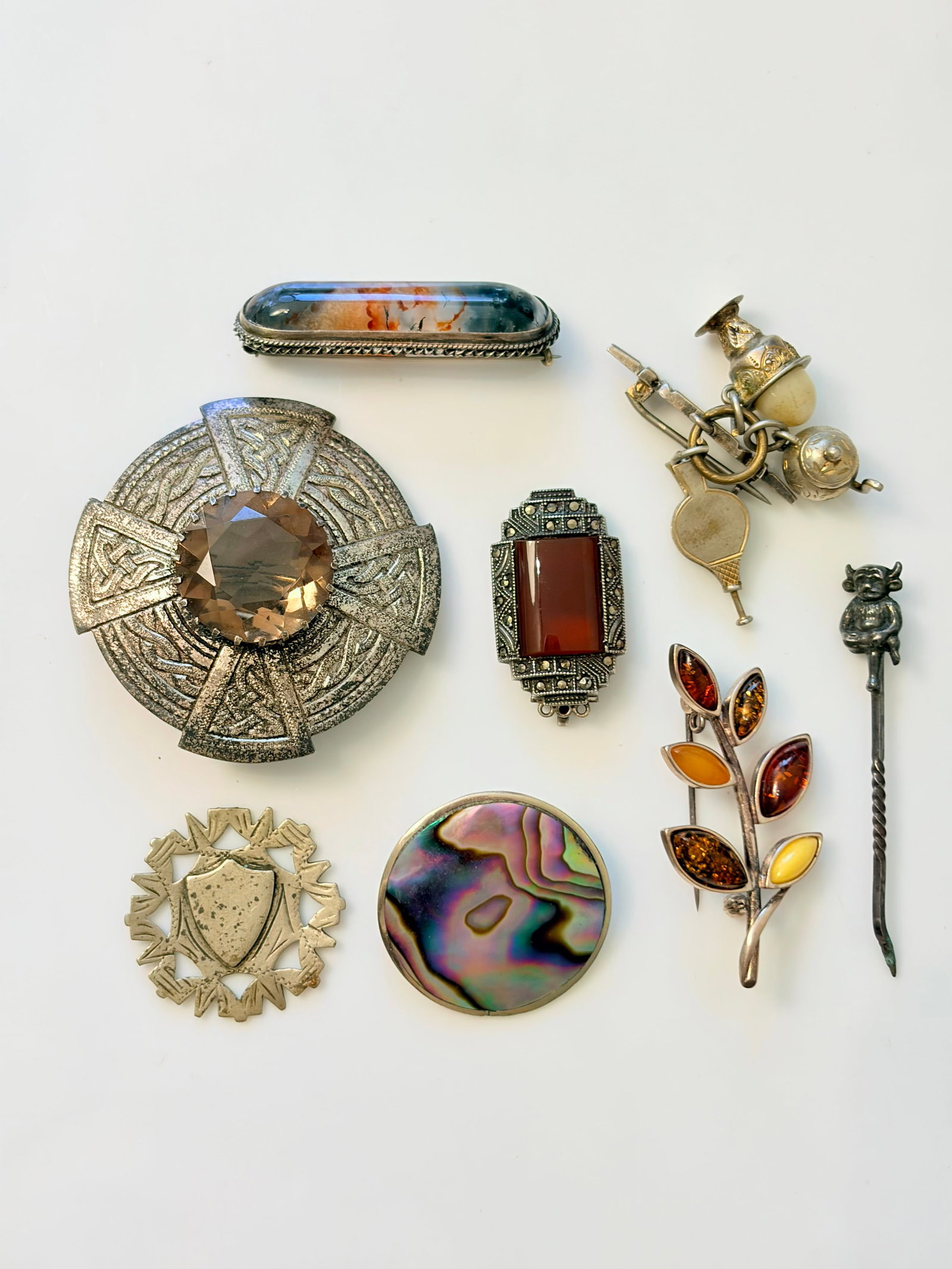 MIXED LOT- SILVER SCOTTISH BROOCH ETC (1 of 4)