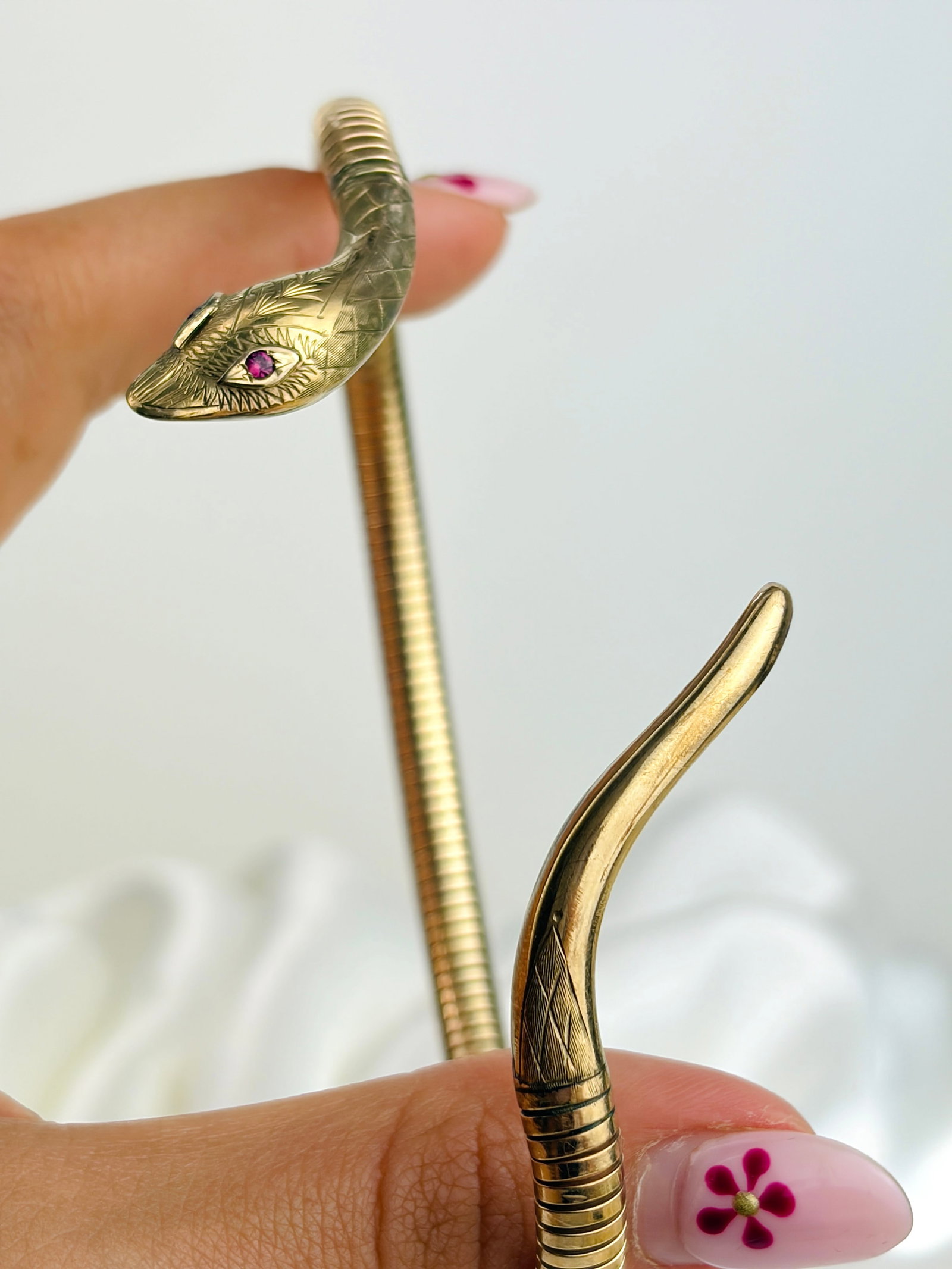 VINTAGE C&F 9CT GOLD GAS PIPE COILED SNAKE BANGLE BRACELET WITH RUBY EYES - 8
