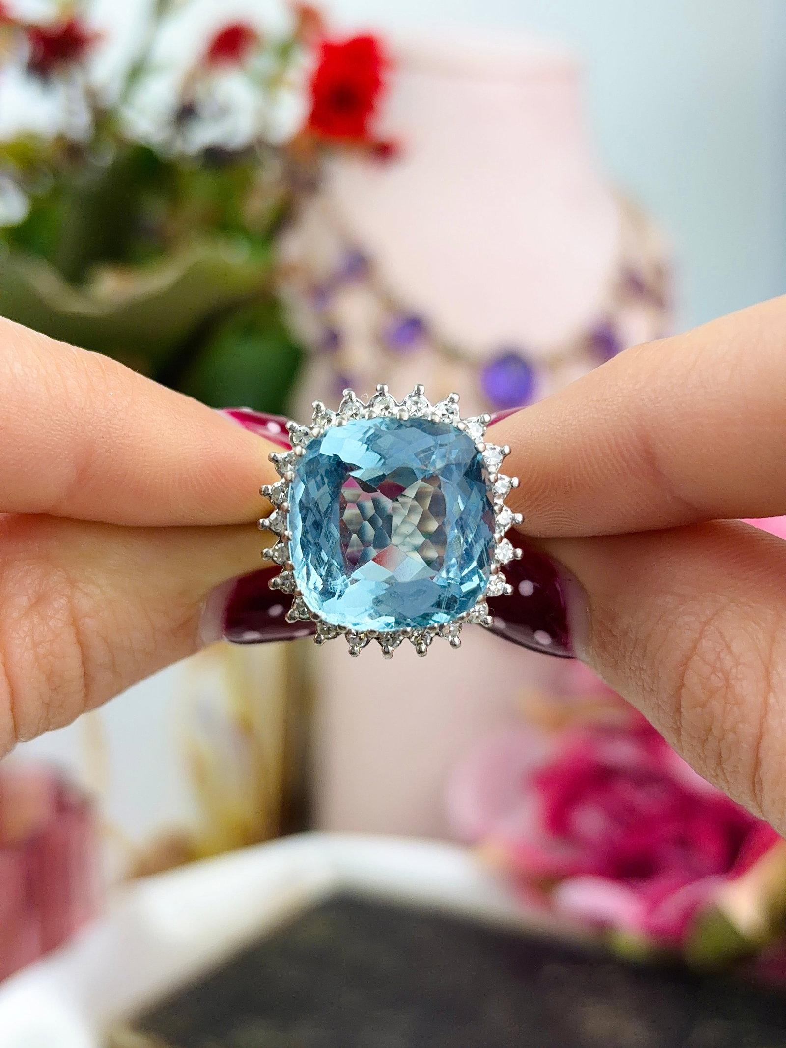 INCREDIBLE 18CT WHITE GOLD AQUAMARINE AND DIAMOND COCKTAIL RING - 10