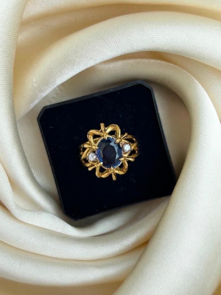 Vintage 18ct Yellow Gold Sapphire and Diamond Ring Band - 5