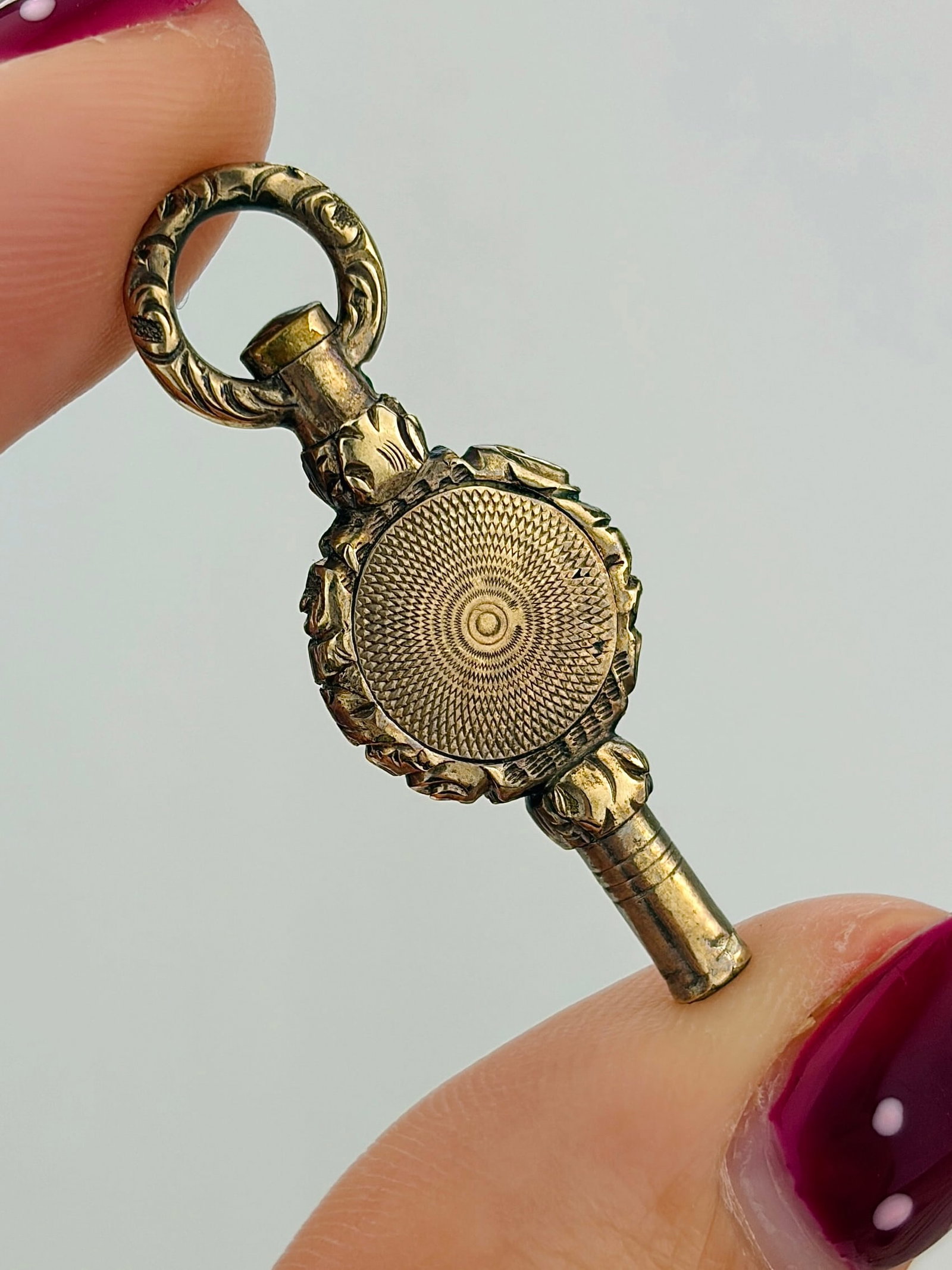 ANTIQUE GEORGIAN ERA GOLD WATCH KEY (1 of 4)