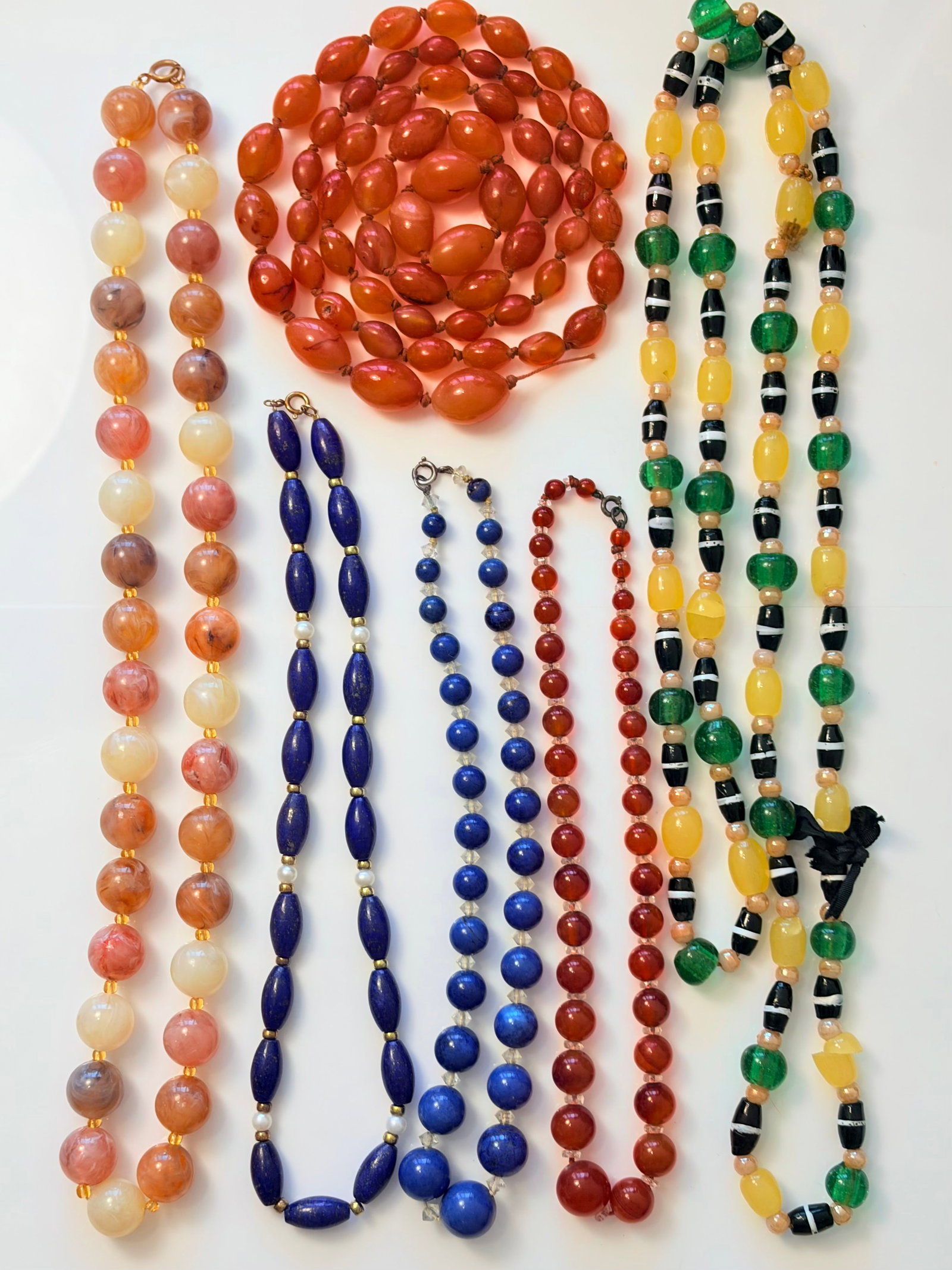 LARGE MIXED LOT- BEADED NECKLACES (1 of 4)