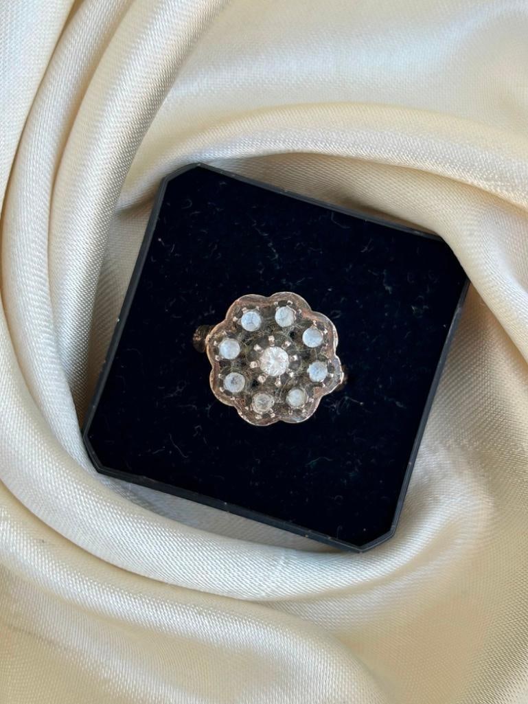 Diamond Cluster Ring in Gold - 4