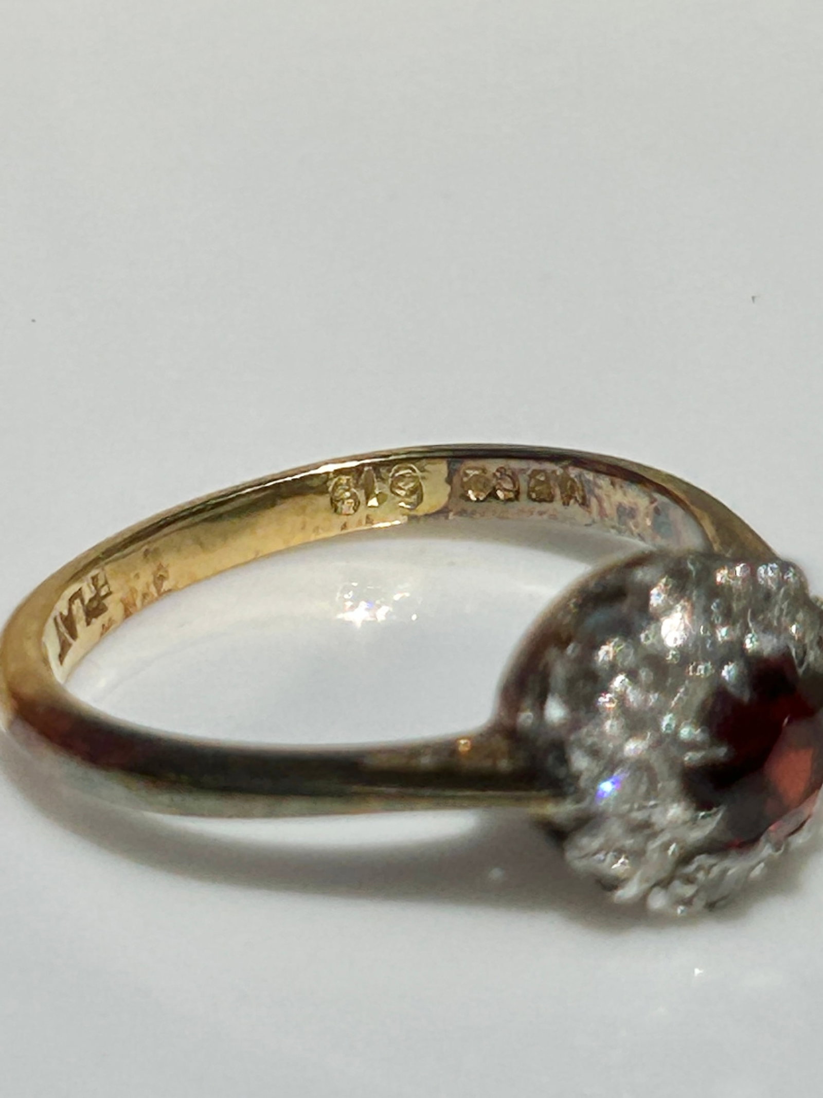 Wonderful 18ct Yellow Gold And Platinum Garnet And Diamond Ring - 5
