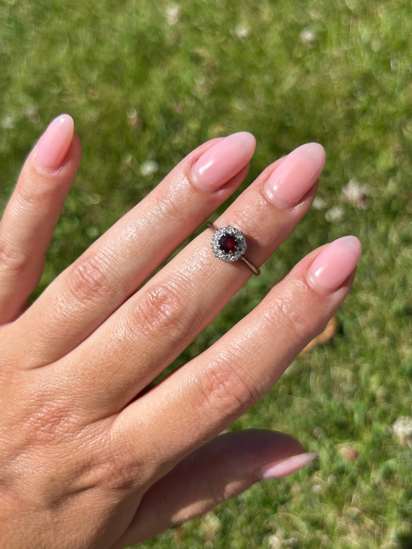 Wonderful 18ct Yellow Gold And Platinum Garnet And Diamond Ring - 9