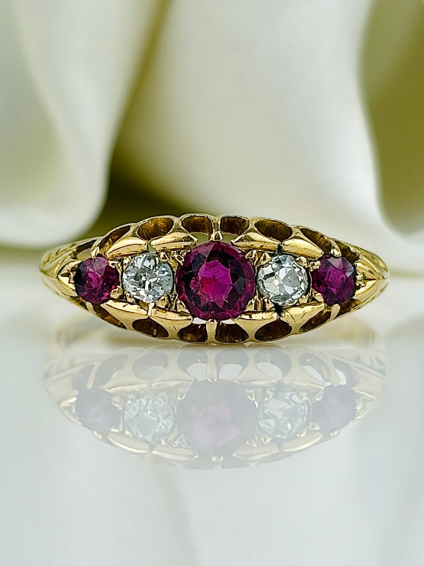 Antique C.1912 18ct Yellow Gold Ruby and Diamond 5 Stone Ring: Antique C.1912 18ct Yellow Gold Ruby and Diamond 5 Stone Ring Weight: 2.29g Size: UK N1/2, US 7.25, Face of ring 6x16mm, Height off finger 3mm Materials: 18ct yellow gold Hallmarks: Birmingham,