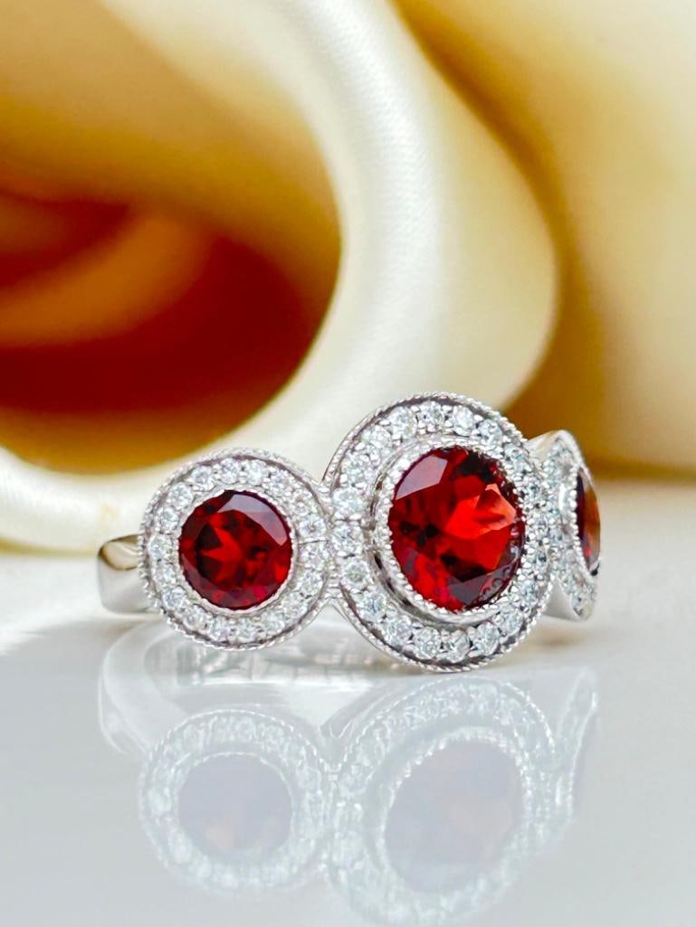 Chunky 18ct White Gold Garnet and Diamond 3 Stone Halo Ring - 10
