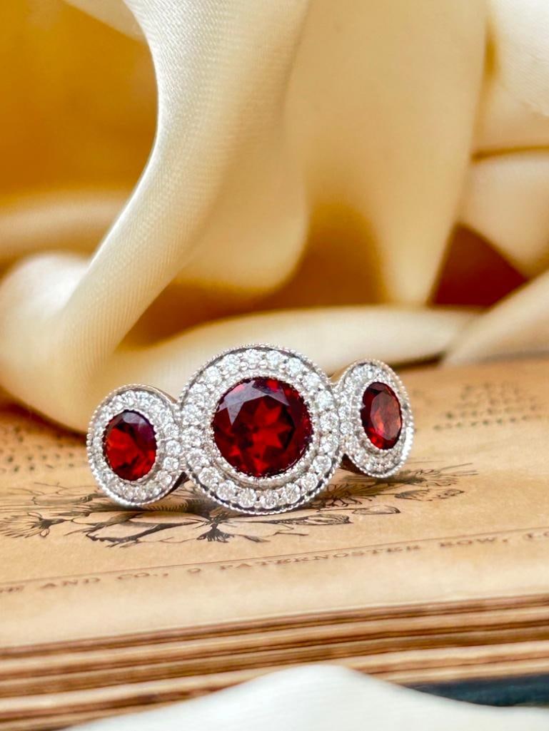 Chunky 18ct White Gold Garnet and Diamond 3 Stone Halo Ring - 11