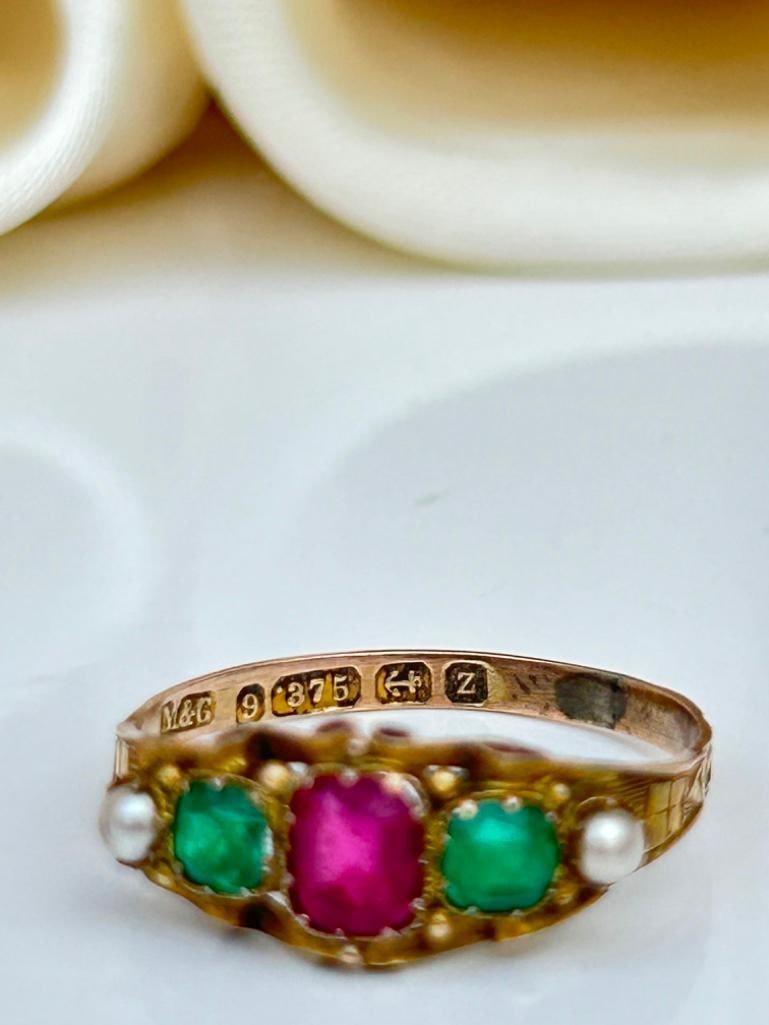 Antique c1899 Bright Paste 9ct Gold Ring - 4
