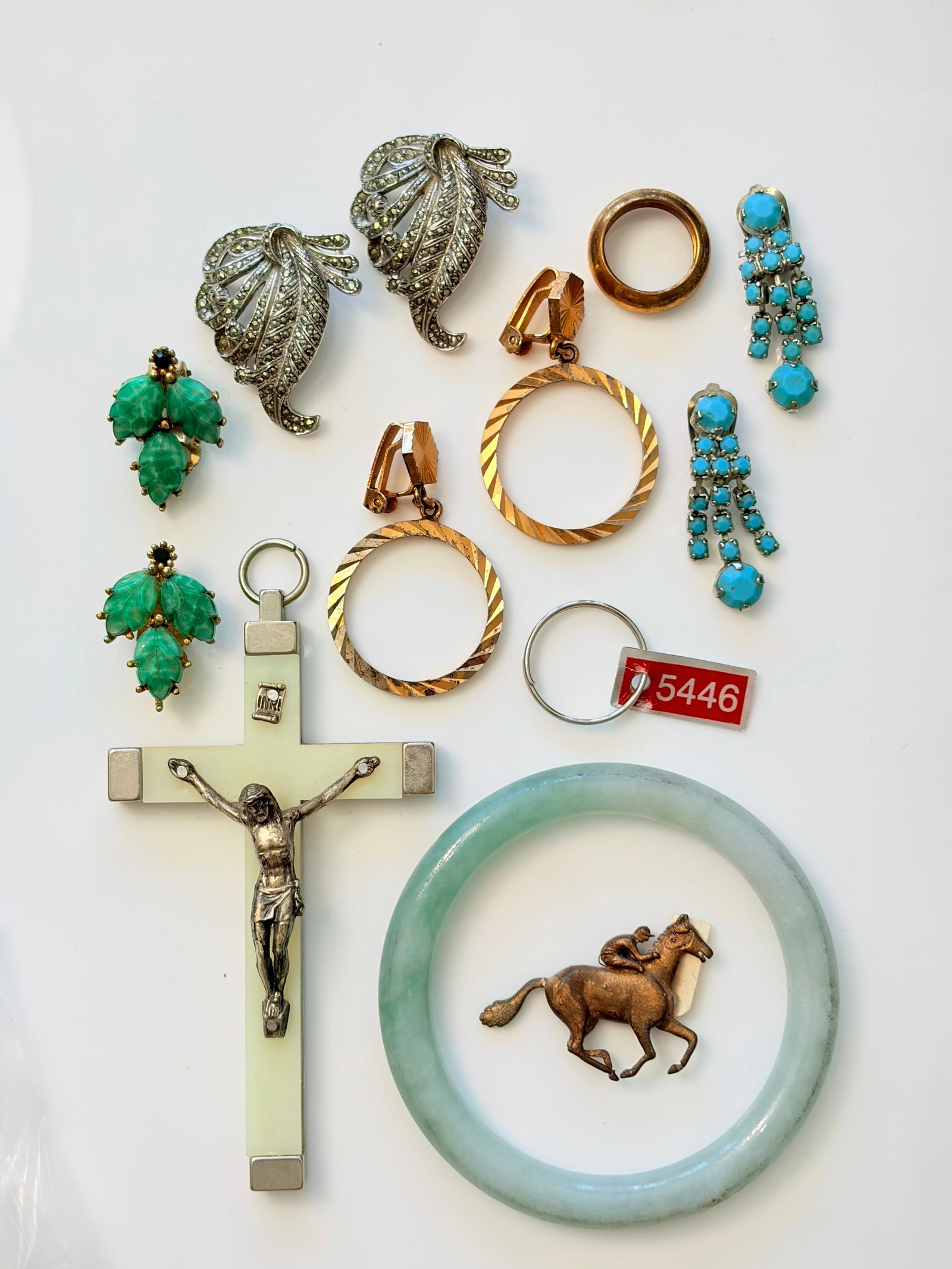 MIXED LOT- BANGLE, LARGE CROSS ETC: MIXED LOT- BANGLE, LARGE CROSS ETC