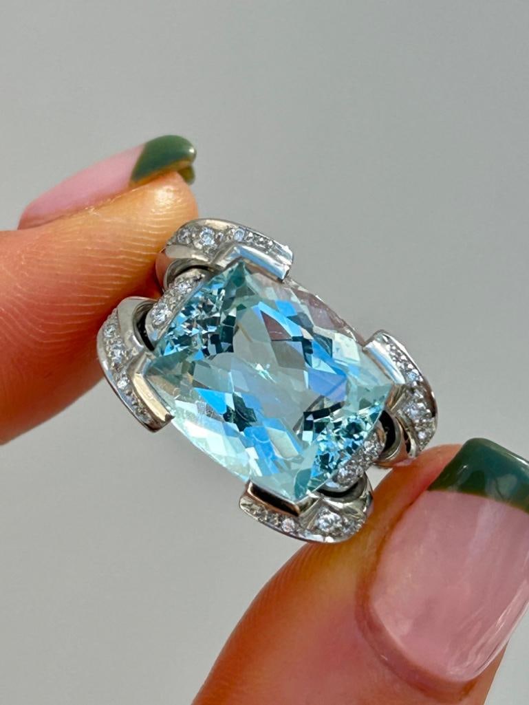 J.R.S Large Platinum Aquamarine and Diamond Dress Ring: J.R.S Large Platinum Aquamarine and Diamond Dress Ring Most outstanding aquamarine and diamond ring, truly excellent! Julien Riad Sahyours measurements: ring size UK M US 61/2 head of ring