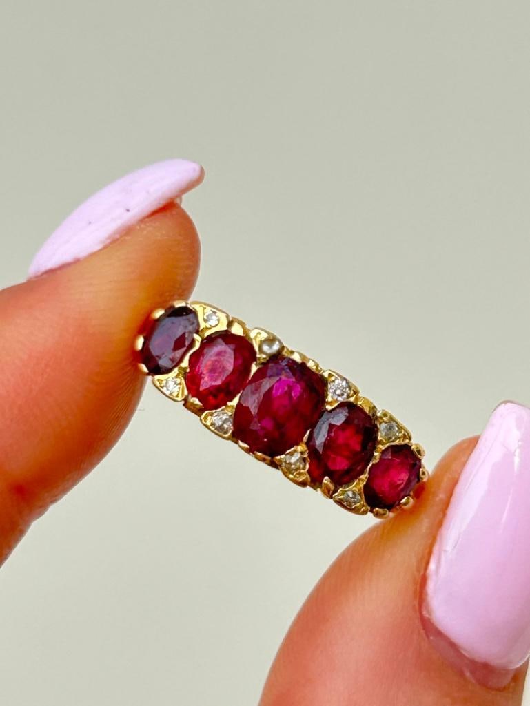 Chunky 18ct Yellow Gold Ruby and Diamond 5 Stone Ring - 6