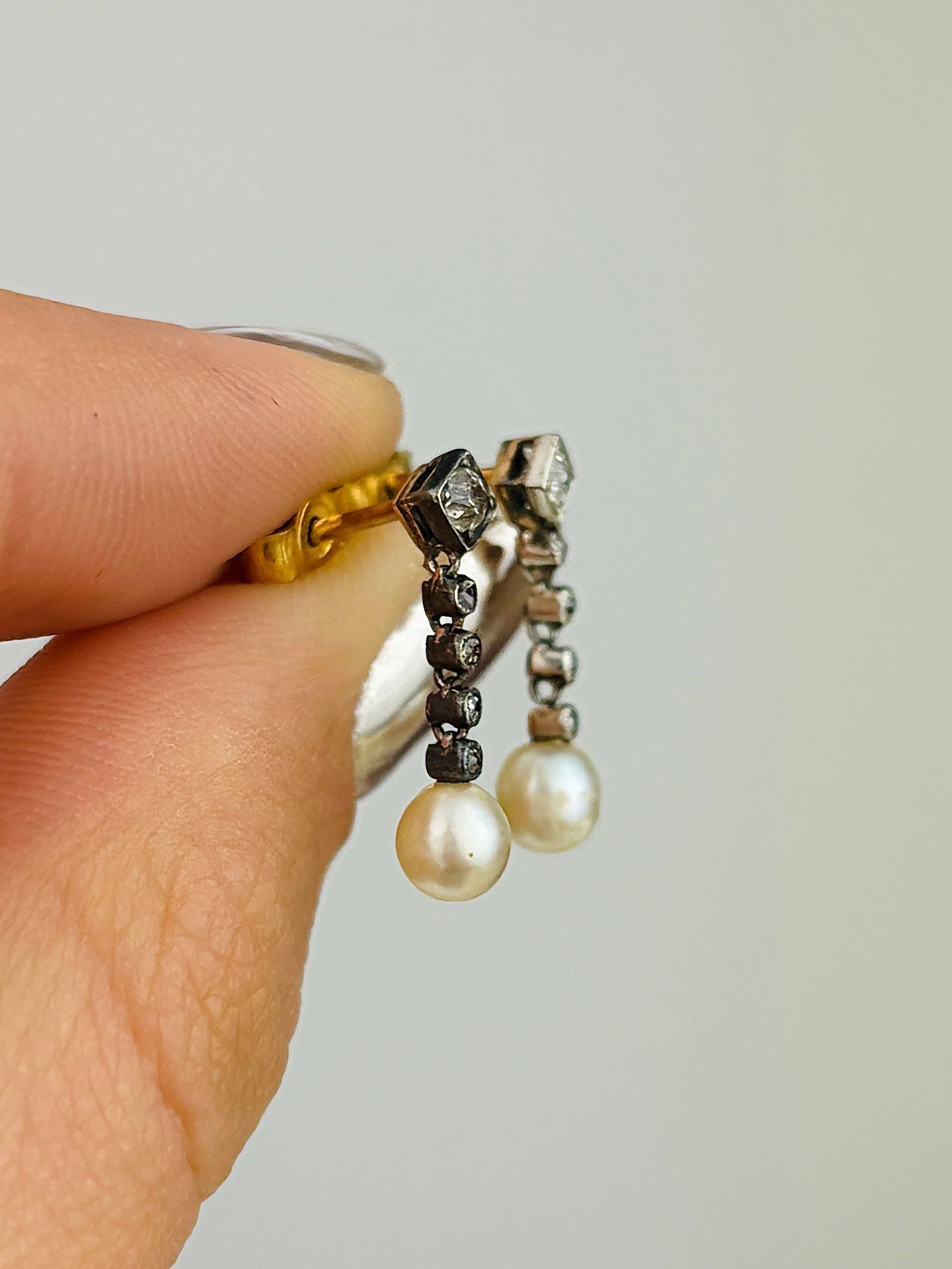 Antique Boxed Diamond and Pearl Drop Earrings in 9ct Gold - 3