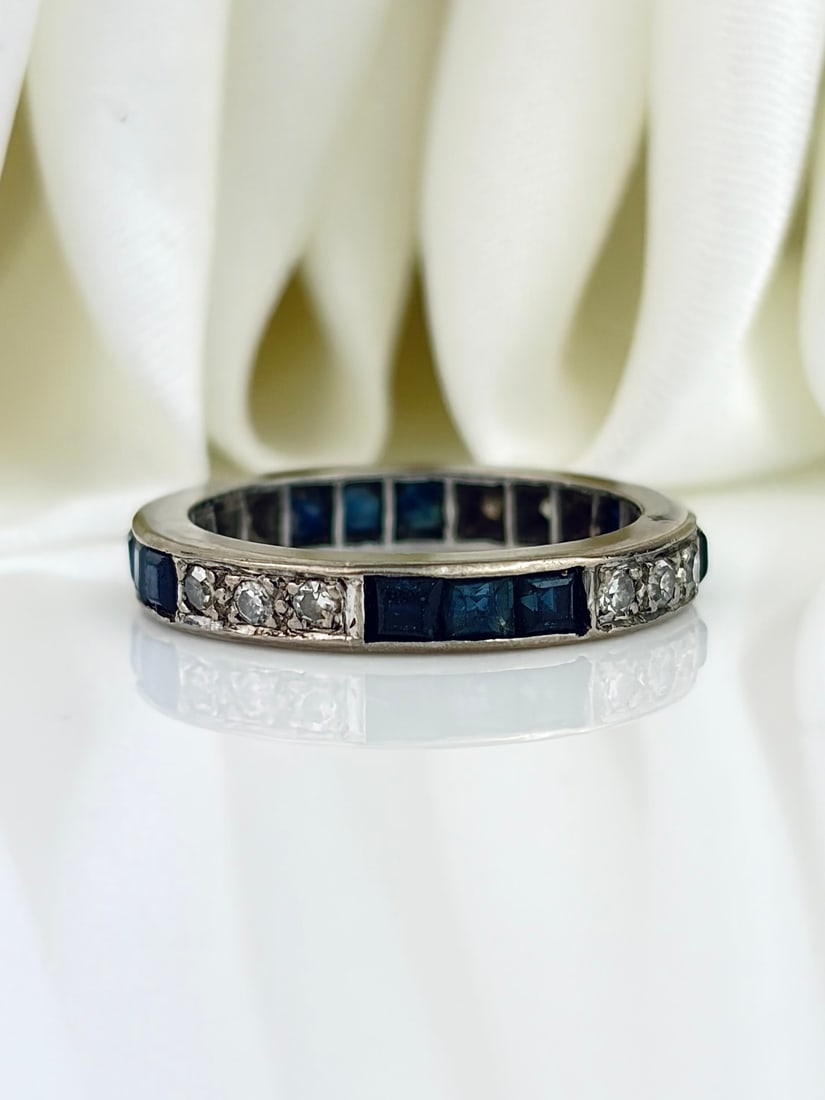 ANTIQUE ART DECO ERA 18CT WHITE GOLD SAPPHIRE AND DIAMOND FULL ETERNITY BAND RING (1 of 8)