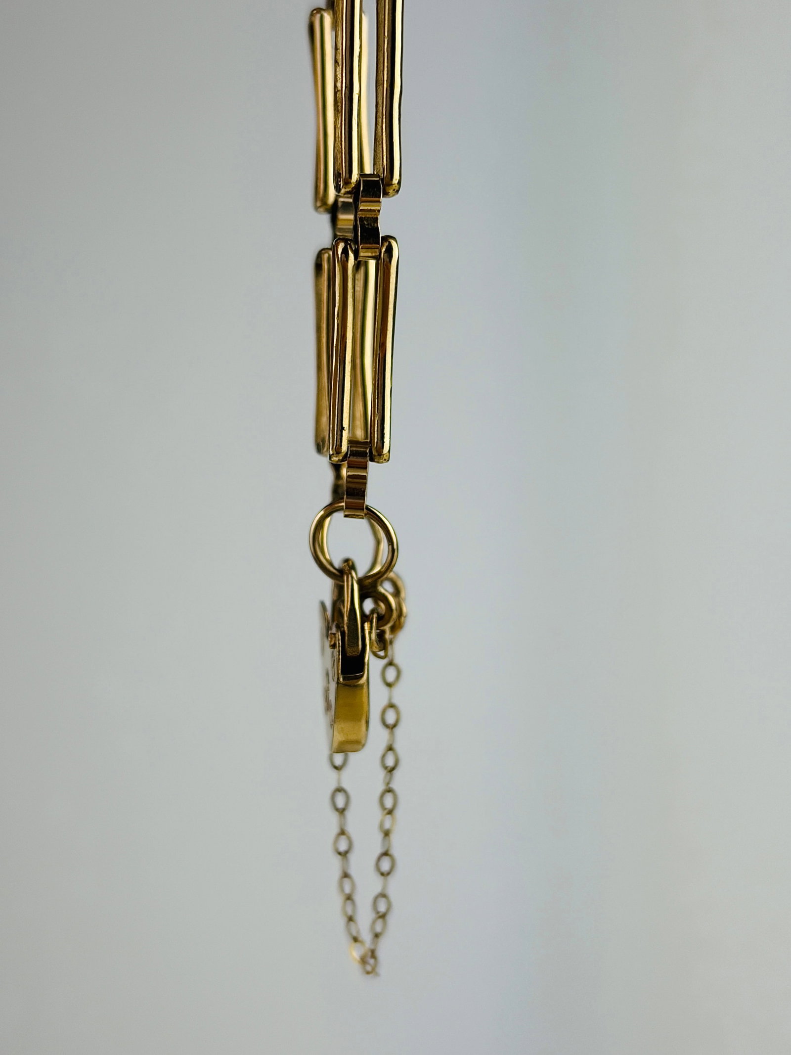 Vintage C.1990 Gate Link Bracelet with a Heart Padlock Clasp - 4