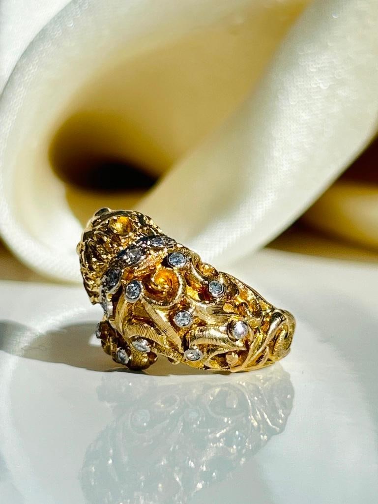 Unusual Heavy 18ct Yellow Gold Diamond and Ruby “Zolotas” Lion Ring - 4