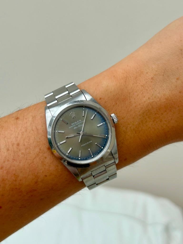 Rolex Air King Precision Watch in Pouch: Rolex Air King Precision Watch in Pouch timeless and classic rolex! measurements weight 95g TH22