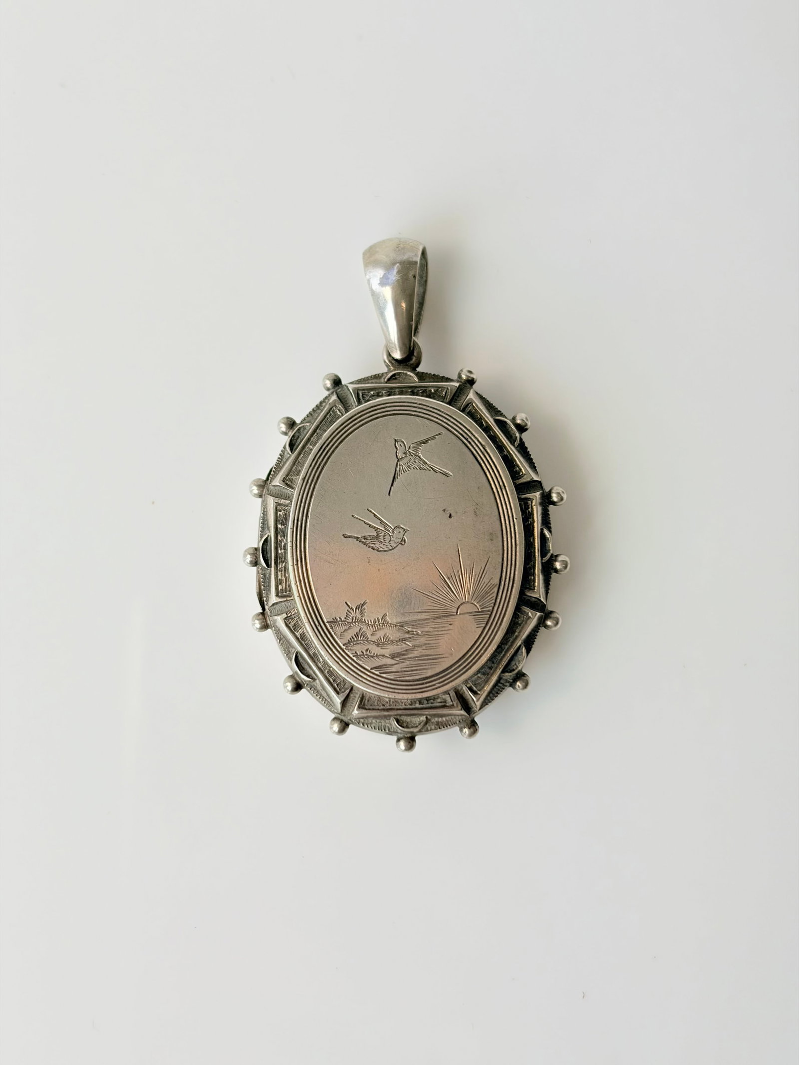 SILVER AESTHETIC BIRD LOCKET PENDANT (1 of 4)