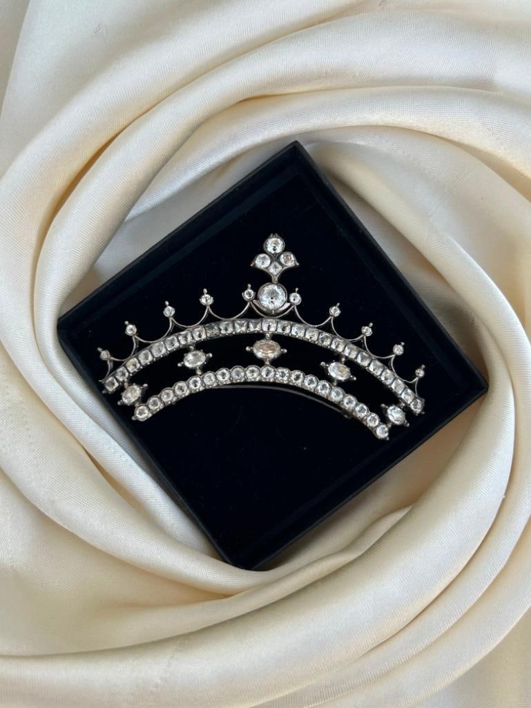Georgian Era Black Dot Paste Large Silver Tiara Brooch - 3