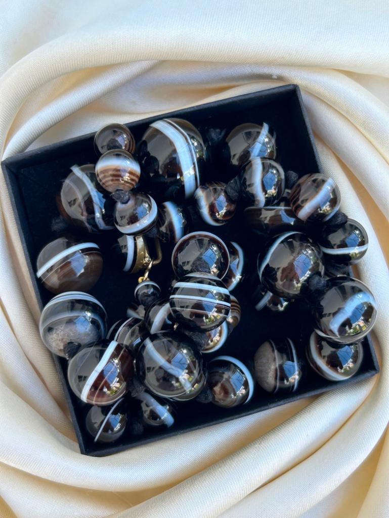 Large Antique Banded Agate Beaded Necklace - 3