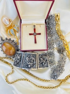 Mixed Lot Including Statement Necklace, Collar and Brooch: Mixed Lot Including Statement Necklace, Collar and Brooch