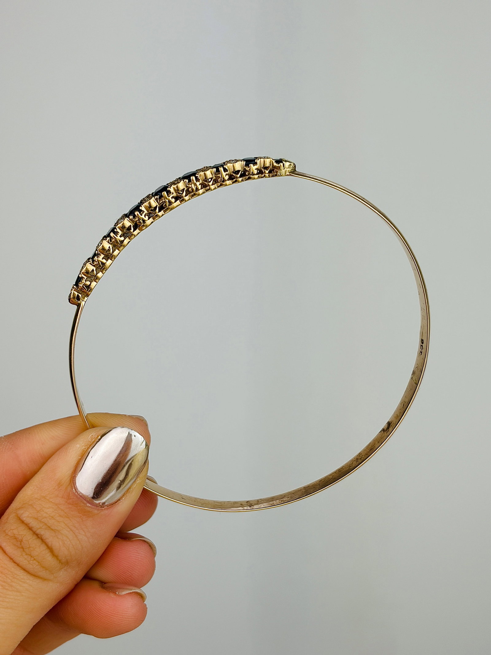 Vintage 9ct Gold Boxed Sapphire and Diamond Bangle Bracelet - 3