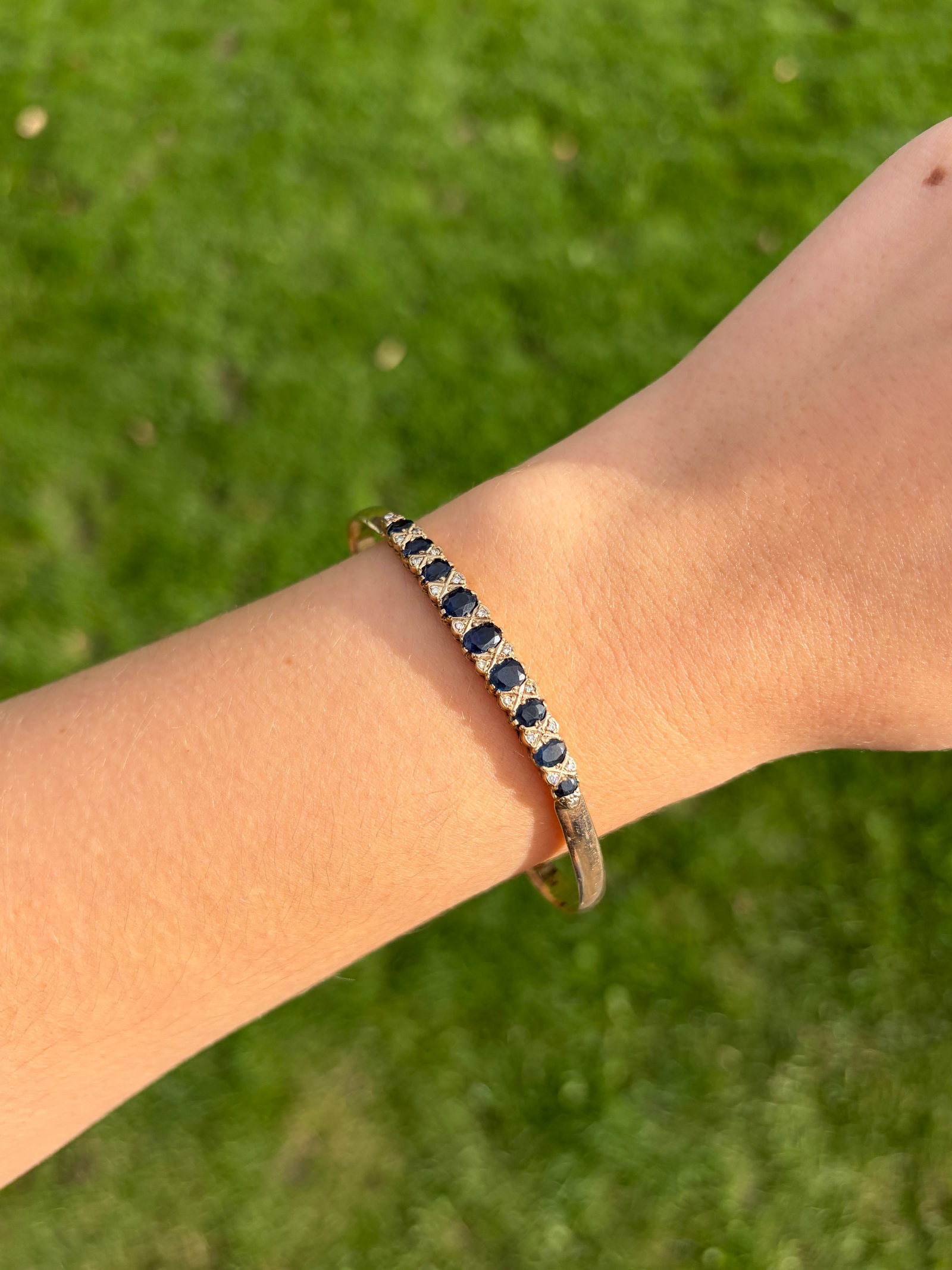 Vintage 9ct Gold Boxed Sapphire and Diamond Bangle Bracelet - 8