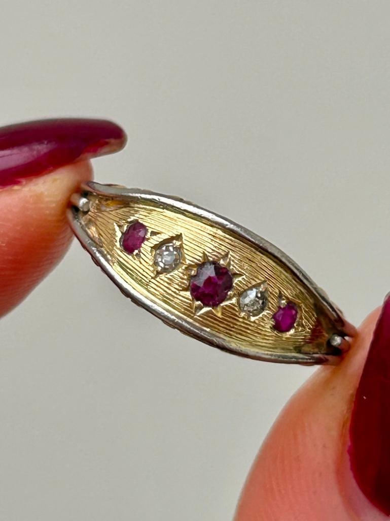 Chunky 18ct Gold Ruby and Diamond 5 Stone Ring (1 of 7)