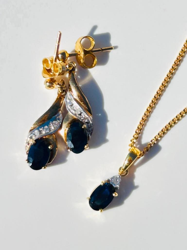 Sweet 9ct Gold Sapphire and Diamond Earrings and Pendant Set: Sweet 9ct Gold Sapphire and Diamond Earrings and Pendant Set so sweet and special measurements earring size 21mm x 6mm necklace length approx 43cm weight 5g 