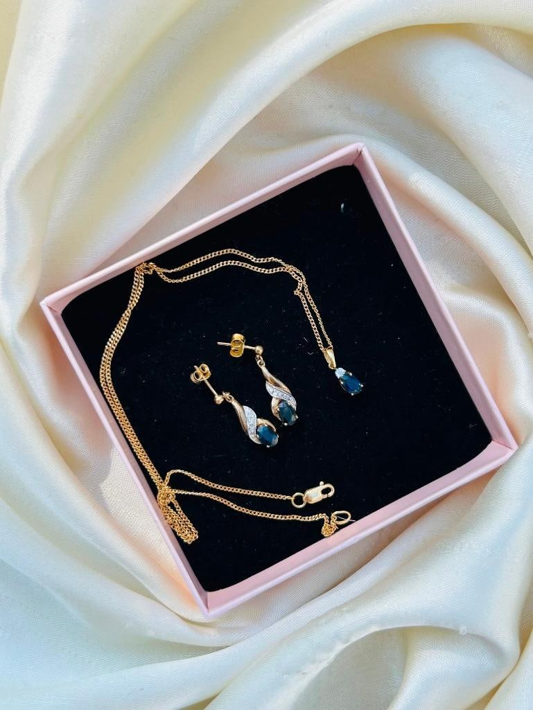 Sweet 9ct Gold Sapphire and Diamond Earrings and Pendant Set - 6