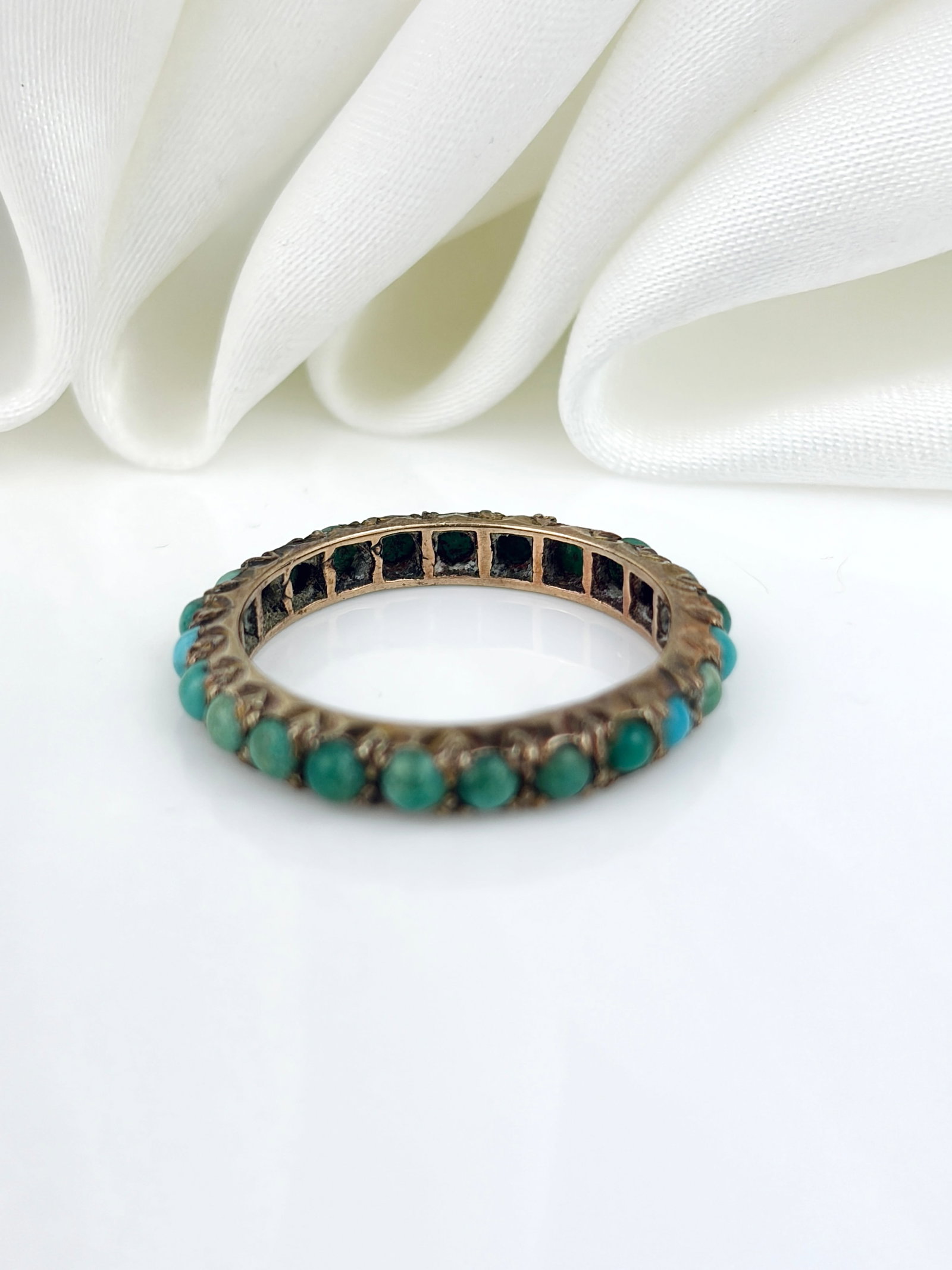 ANTIQUE TURQUOISE FULL ETERNITY BAND RING IN GOLD - 3