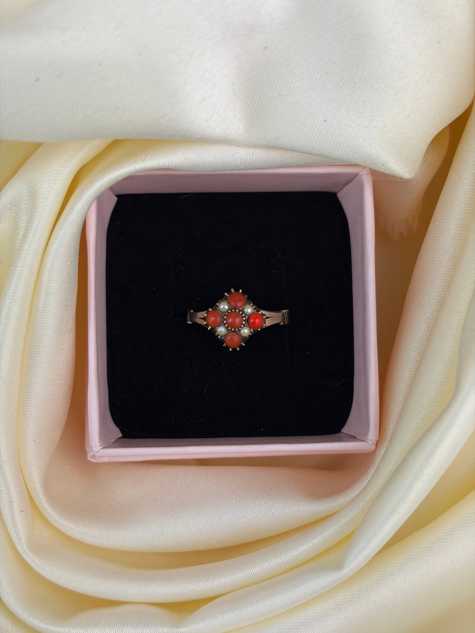 ANTIQUE GOLD RING - 6