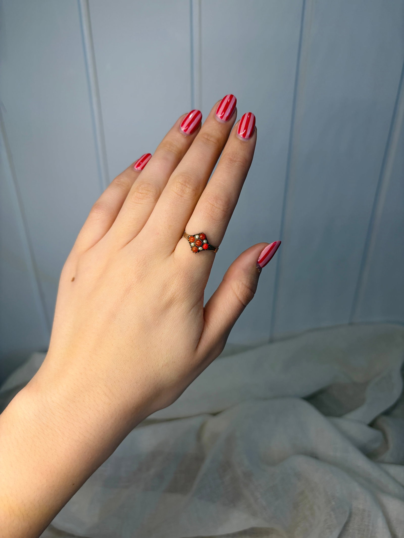 ANTIQUE GOLD RING - 8